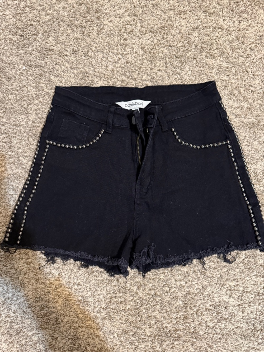 DAVI & DANI Black Studded Frayed Hem Jean Shorts